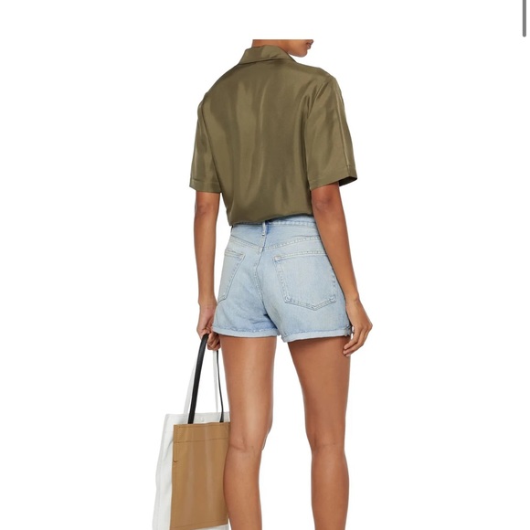 NWT FRAME Denim Le Brigette distressed denim shorts - Picture 3 of 4